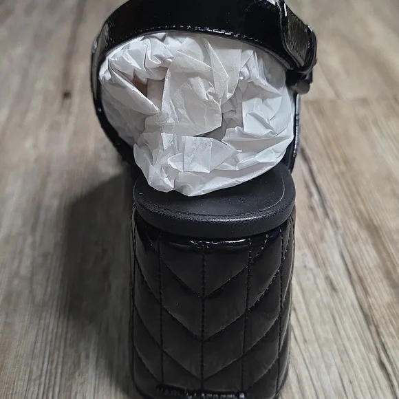 Karl Lagerfeld Sarina Quilted Open Toe Kitten Heeled Sandal - Picture 5 of 7